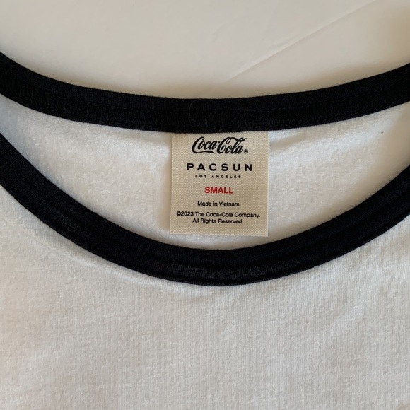 NWT PacSun Women’s Cropped Tee Shirt - Picture 3 of 5